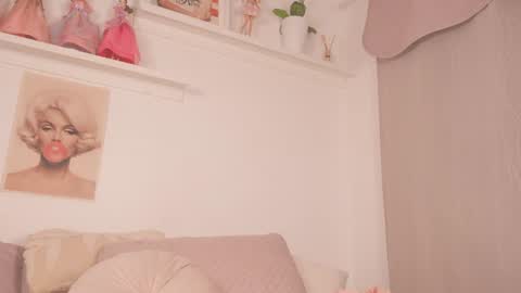 Angels online show from 15, 6, 2026