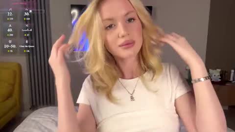 moonavellle_ online show from 21, 6, 2026