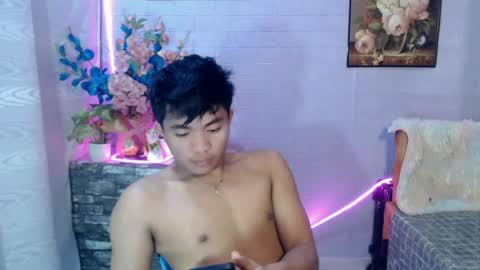 mostwantedtwink online show from 13, 6, 2026