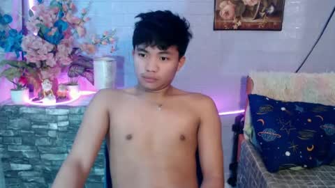 mostwantedtwink online show from 17, 6, 2026