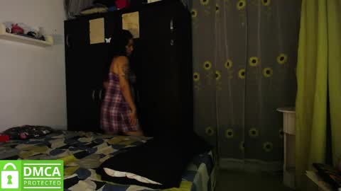 Snapshot of mr_mrscurie chatting on 11, 4, 2026 Mr Mrs Curie online show from 11, 4, 2026