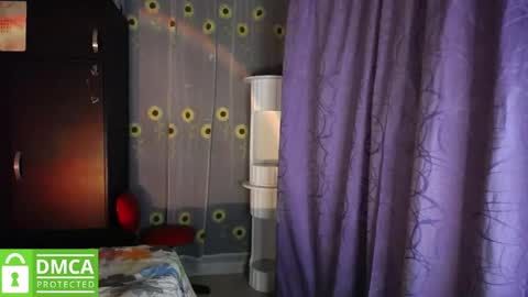 Snapshot of mr_mrscurie chatting on 18, 4, 2026 Mr Mrs Curie online show from 18, 4, 2026