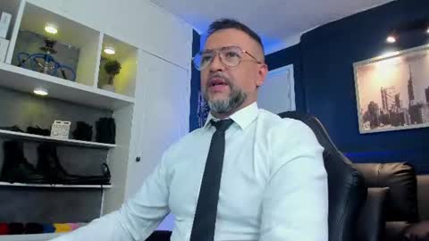 MrFrank. online show from 11, 6, 2026