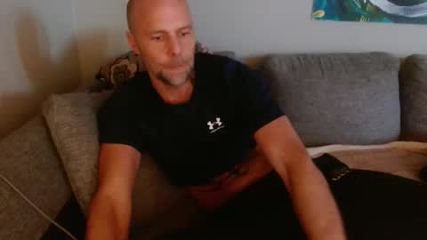 Twinsoulsex online show from 2, 4, 2026