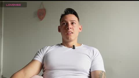 muscle_king_cum online show from 18, 6, 2026