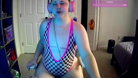 Caidra online show from 25, 2, 2025