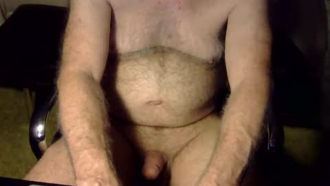 Snapshot of mydiboi chatting on 6, 6, 2026 r-glenn-01 online show from 6, 6, 2026