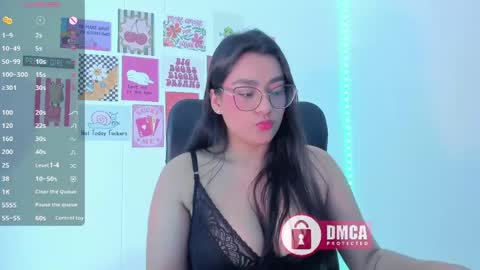 Bella online show from 4, 6, 2026