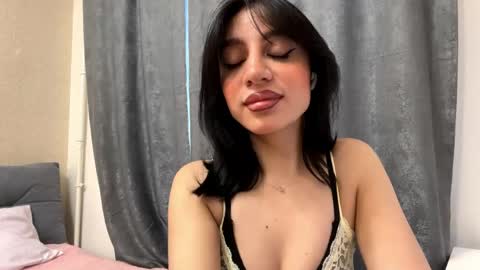 Leya online show from 8, 5, 2026