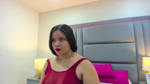 Nahia  online show from 8, 11, 2025