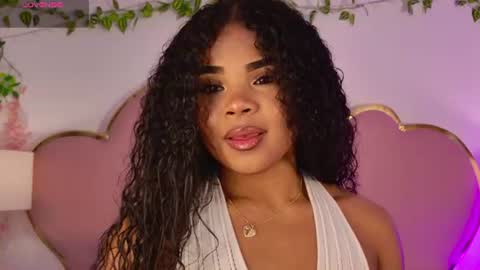 NahiaraReina  online show from 10, 6, 2026