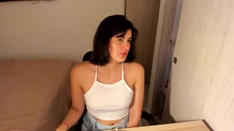 independent model online show from 6, 6, 2026