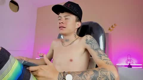 Snapshot of nascary_fox chatting on 15, 5, 2026 Nascary Fox online show from 15, 5, 2026