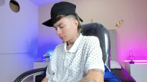Snapshot of nascary_fox chatting on 21, 5, 2026 Nascary Fox online show from 21, 5, 2026