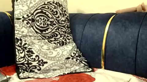 Bella online show from 5, 7, 2026