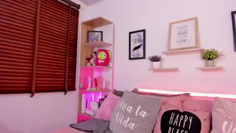 nata_villalobos online show from 4, 6, 2026