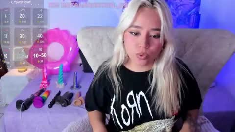 Nataliua Henao online show from 14, 6, 2026