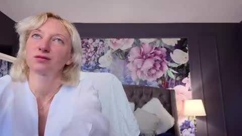 Natalie online show from 11, 6, 2026