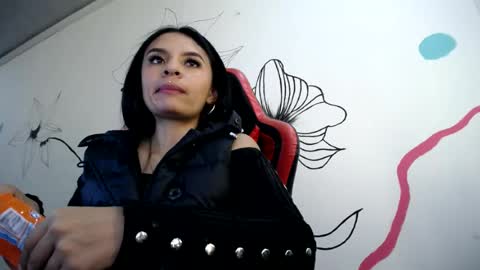 Natashax  online show from 19, 6, 2026