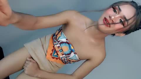 Nathalie smith online show from 12, 5, 2026