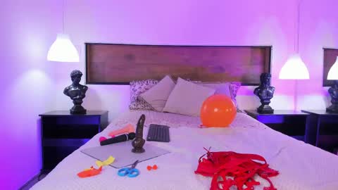 natybliss online show from 6, 6, 2026