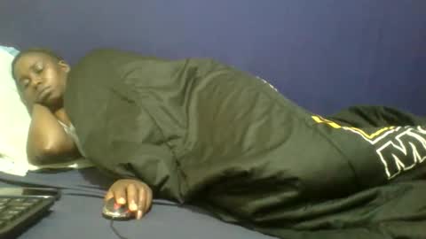 Snapshot of naughty_slender2 chatting on 13, 5, 2026 jn online show from 13, 5, 2026