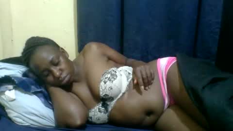Snapshot of naughty_slender2 chatting on 23, 5, 2026 jn online show from 23, 5, 2026
