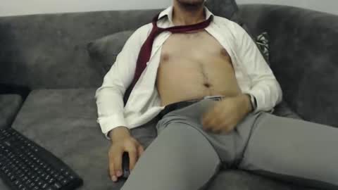 Snapshot of naughtyb00yy chatting on 24, 4, 2026 naughty pervert masterboy online show from 24, 4, 2026