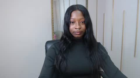 Nayaris 3 online show from 15, 6, 2026
