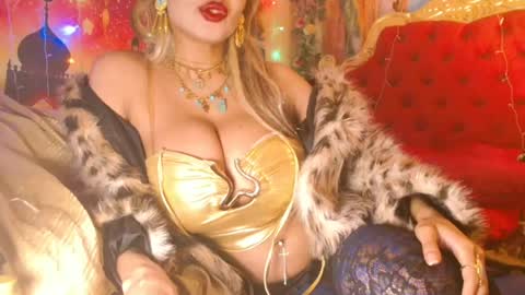 nefertari8 online show from 22, 6, 2026