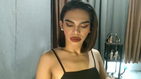 neomi online show from 12, 6, 2026