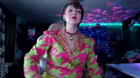 Snapshot of nerdy_squirty chatting on 24, 5, 2026 NerdySquirty online show from 24, 5, 2026