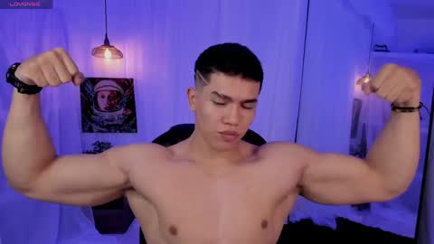 nick fenix online show from 8, 6, 2026