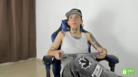 nick_tattooedguy online show from 19, 6, 2026