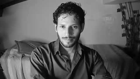 nicolasrodrii online show from 17, 6, 2026