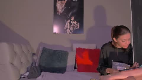 nicole_and_thiago1 online show from 21, 6, 2026