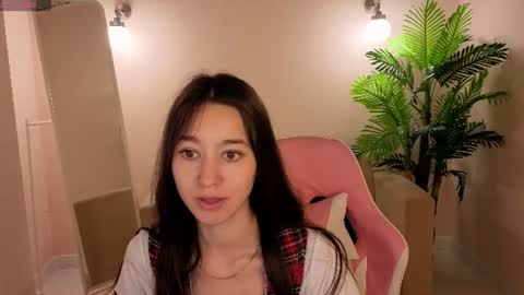 Nicole online show from 16, 6, 2026