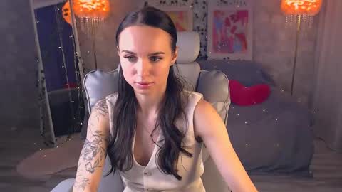 Snapshot of nicolemerz chatting on 31, 5, 2026 Nicole online show from 31, 5, 2026