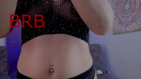 Nicoll  Independent model online show from 16, 5, 2026