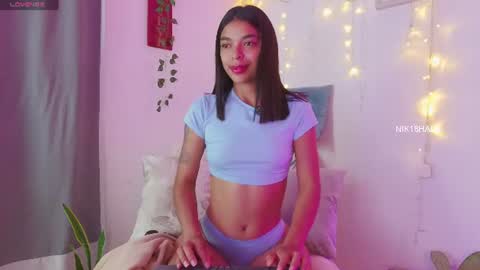 Nicolle online show from 19, 6, 2026