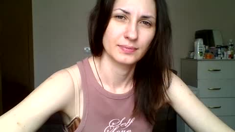 nika_smily online show from 18, 6, 2026
