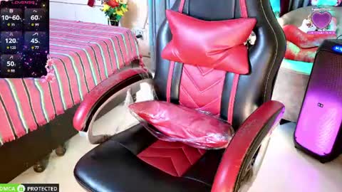 nikatheempress online show from 9, 6, 2026