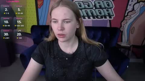 nikkyreyyy online show from 9, 6, 2026
