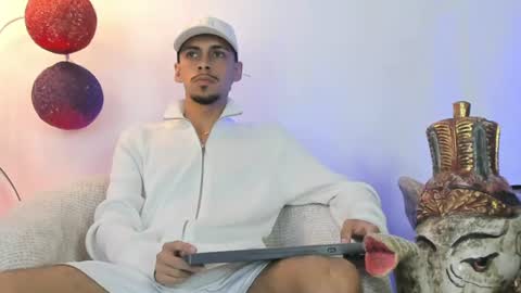 Snapshot of nikolay_dimitrov chatting on 18, 6, 2026 online show from 18, 6, 2026