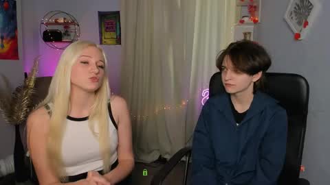 Snapshot of nikolo_rain chatting on 1, 6, 2026 Nik online show from 1, 6, 2026