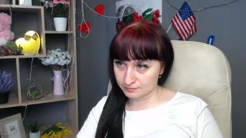 ninaflawlees online show from 9, 7, 2026