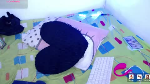 Snapshot of ninatinydoll1 chatting on 17, 6, 2026 ninatinydoll1 online show from 17, 6, 2026