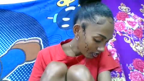 ninie246746 online show from 14, 6, 2026