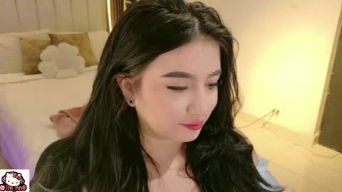 Nina online show from 4, 6, 2026