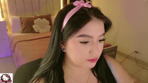 Nina online show from 9, 6, 2026